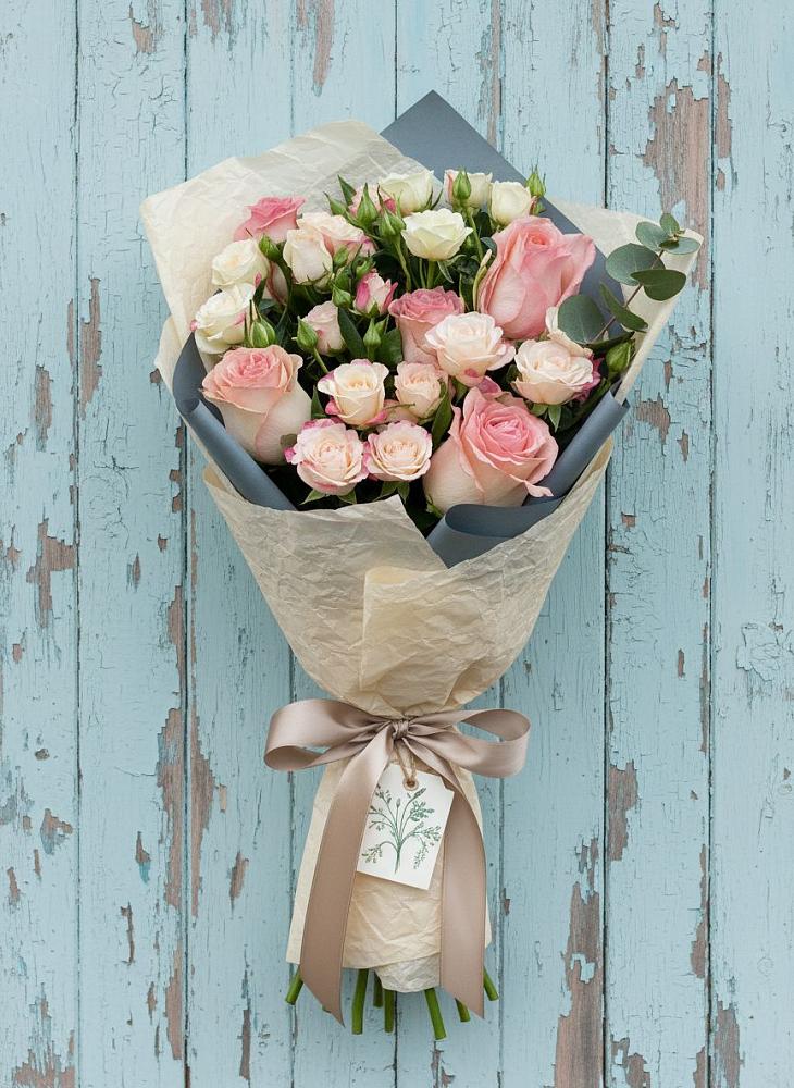 Букет цветов из: Розы в Щельпино