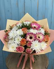 Букет цветов из:  Розы, Герберы и Хризантемы в Щельпино