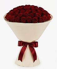 Букет 101 Бордовая роза Блэк Бакарра в Щельпино