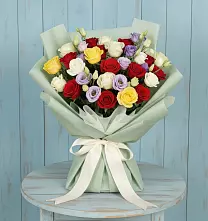 Букет цветов из:  Розы в Щельпино