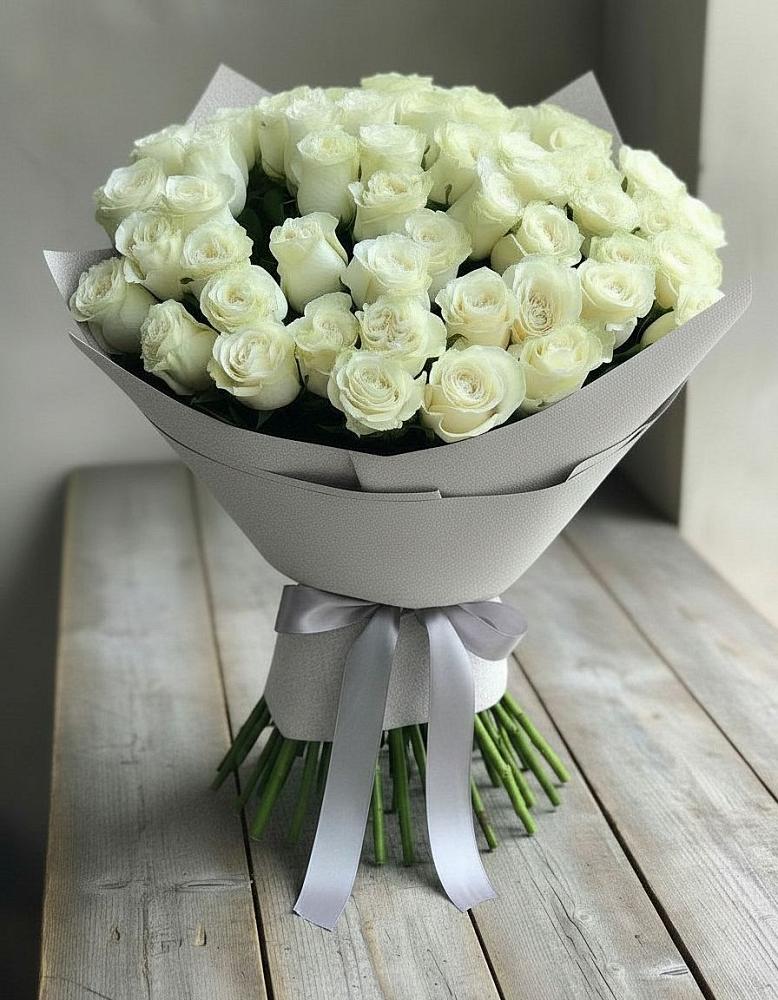 Букет 35 Белых роз в Щельпино