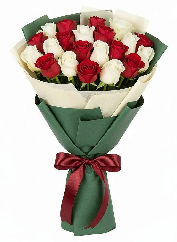 Букет Микс из красных и белых роз в Щельпино