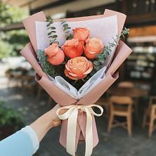 Букет цветов из:  Розы в Щельпино