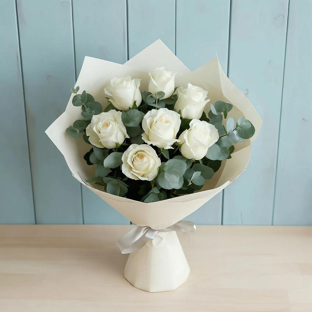 Букет Белые розы в Эвкалипте в Щельпино