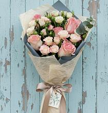 Букет цветов из:  Розы в Щельпино