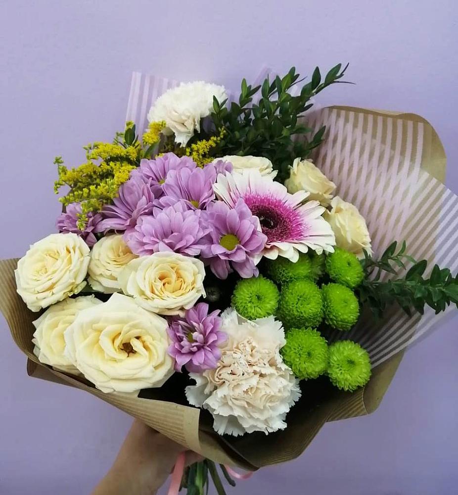 Букет цветов из: Хризантемы, Розы, Гвоздики и Герберы в Щельпино