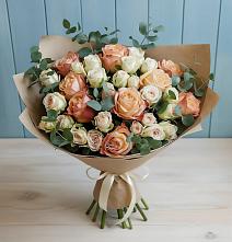 Букет цветов из:  Альстромерии и Розы в Щельпино